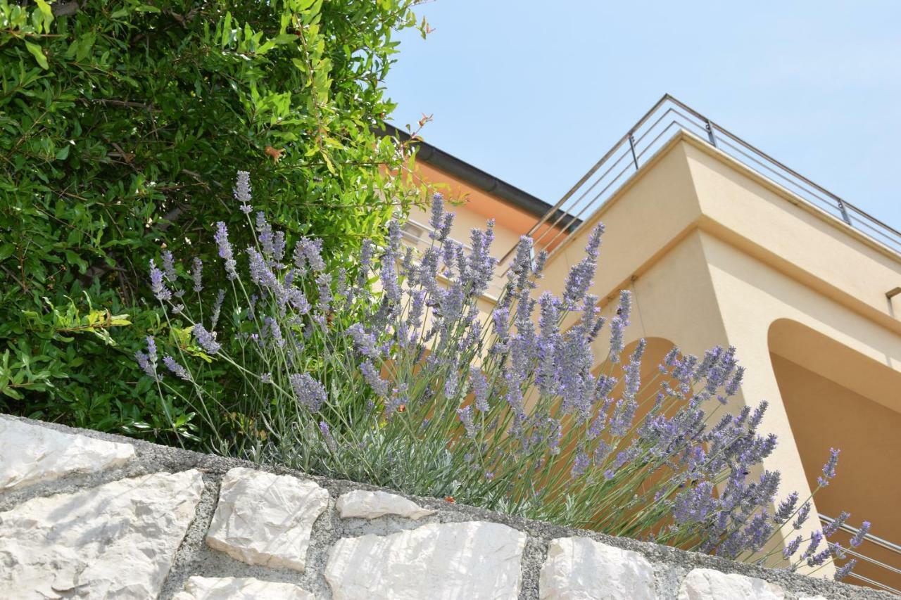 Charming Villa Rab Rab Town Exterior foto